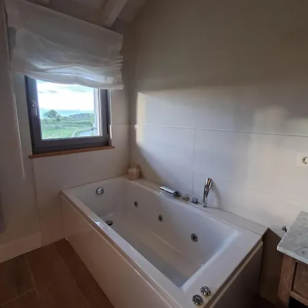 Quintaso Iii - Tazones Appartement